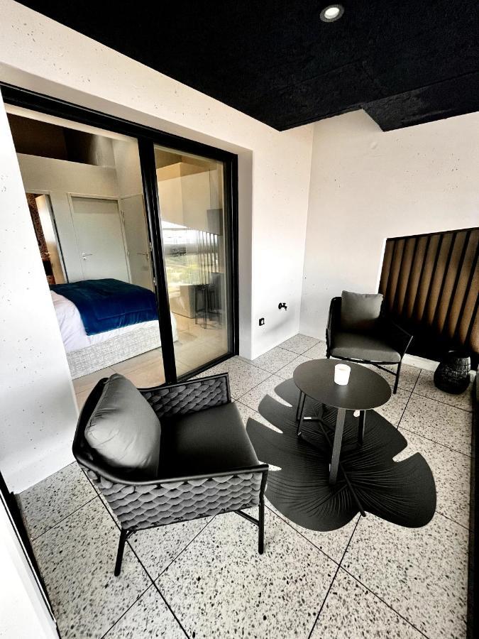 Suite 28 Treilles Екстер'єр фото